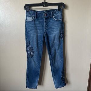 White House Black Market Blue Floral Jeans capri crop